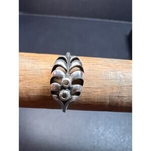 Vintage Sterling Silver Modernist Openwork Ring – Size 8